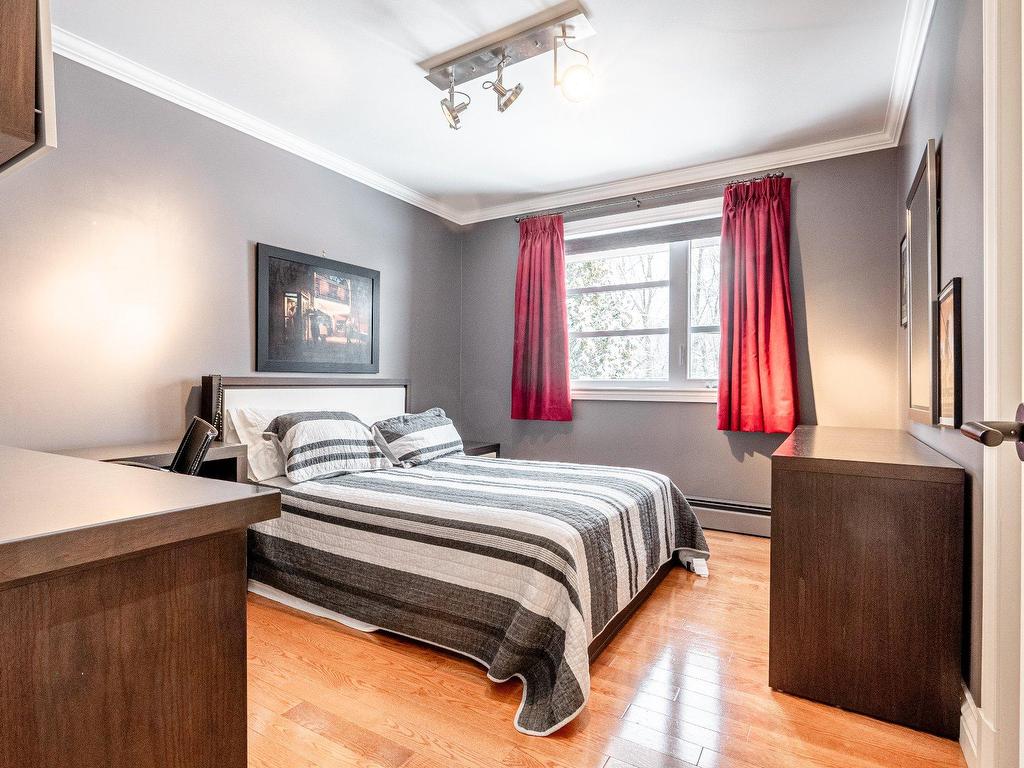 









2065

 - 2075Z


Rue du Vermont

,
Sherbrooke (Les Nations),




QC
J1J1G9

