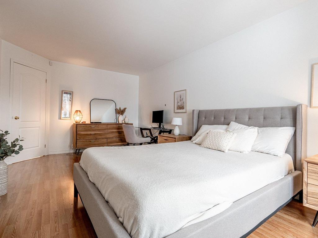 









2065

 - 2075Z


Rue du Vermont

,
Sherbrooke (Les Nations),




QC
J1J1G9

