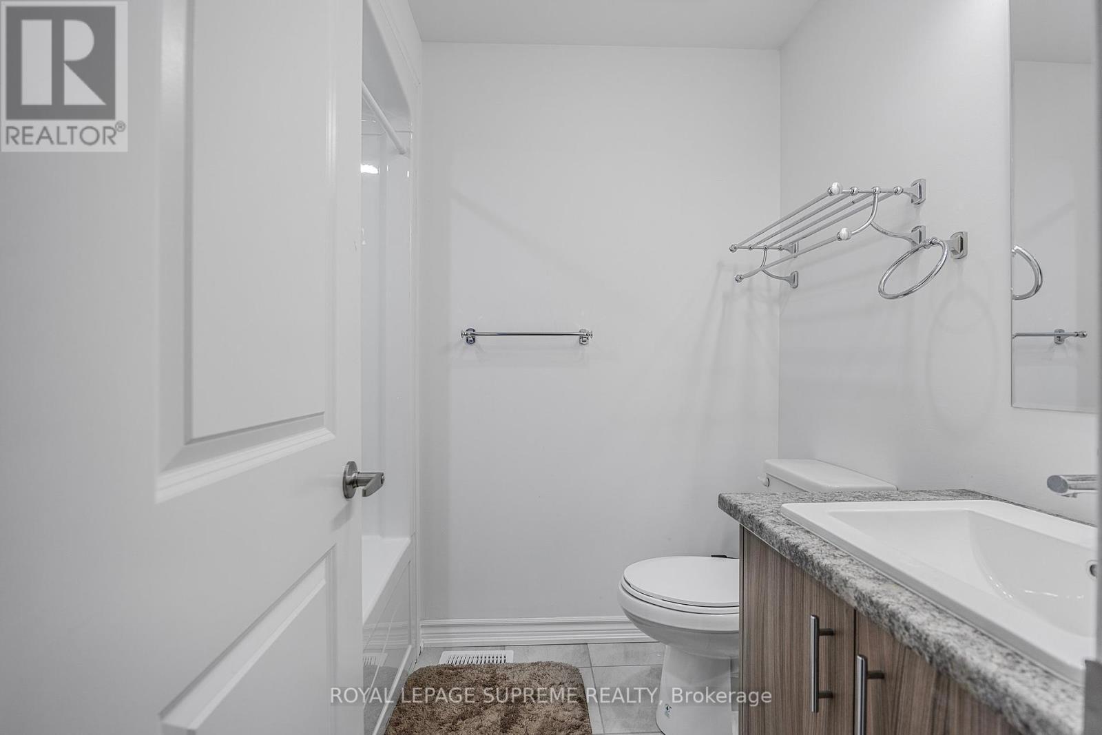 












101 SEBASTIAN STREET

,
Blue Mountains,




Ontario
N0H1J0

