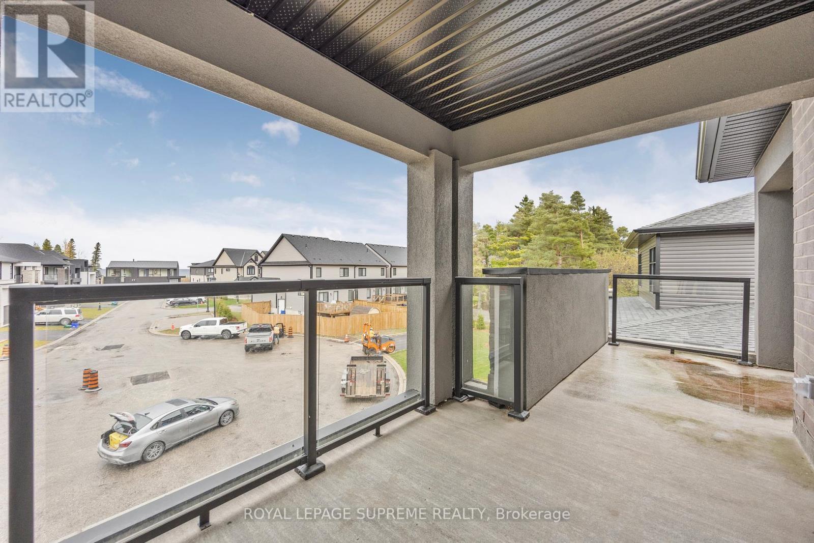 












101 SEBASTIAN STREET

,
Blue Mountains,




Ontario
N0H1J0

