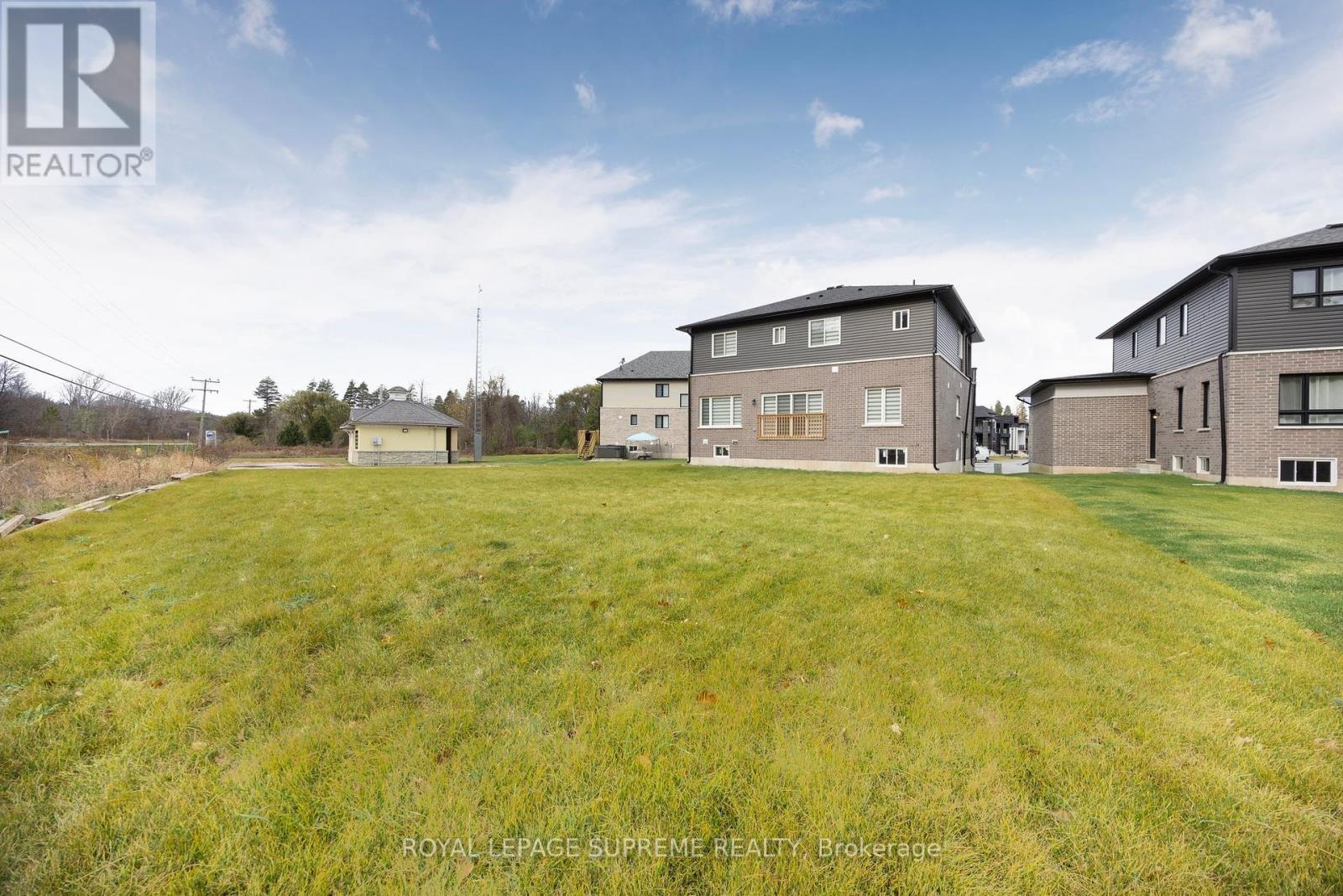 












101 SEBASTIAN STREET

,
Blue Mountains,




Ontario
N0H1J0


