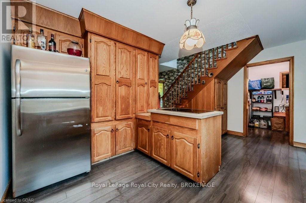 












5822 2ND LINE

,
Erin,




Ontario
L0N1N0

