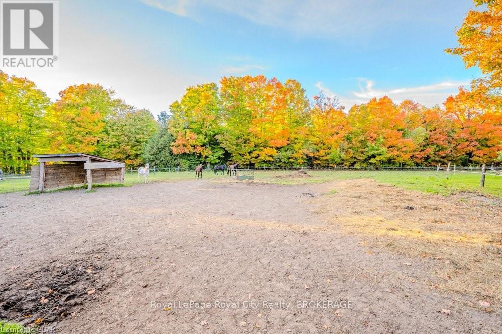 












5822 2ND LINE

,
Erin,




Ontario
L0N1N0

