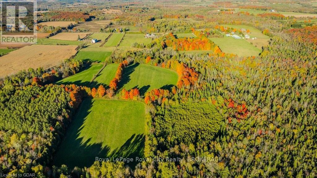 












5822 2ND LINE

,
Erin,




Ontario
L0N1N0

