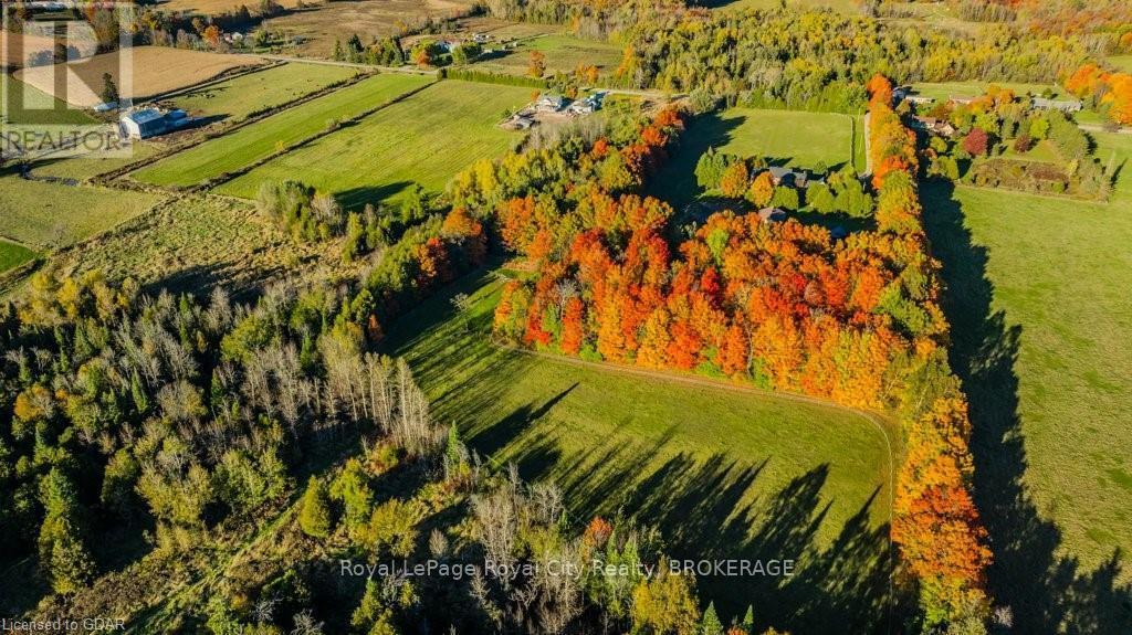 












5822 2ND LINE

,
Erin,




Ontario
L0N1N0

