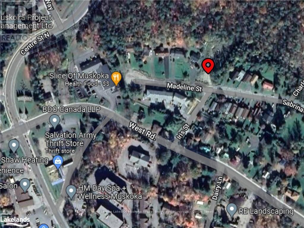 












15 MADELINE STREET

,
Huntsville (Chaffey),







Ontario
P1H1L8

