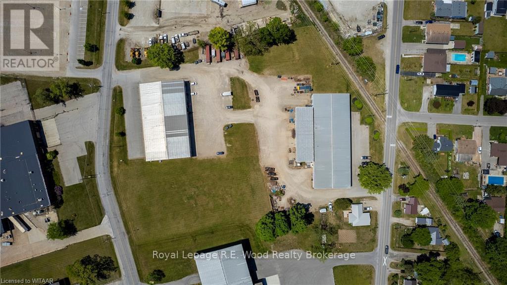 












102 SPRUCE STREET

,
Tillsonburg,




Ontario
N4G5V3

