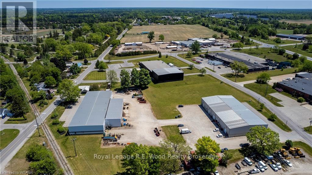 












102 SPRUCE STREET

,
Tillsonburg,




Ontario
N4G5V3

