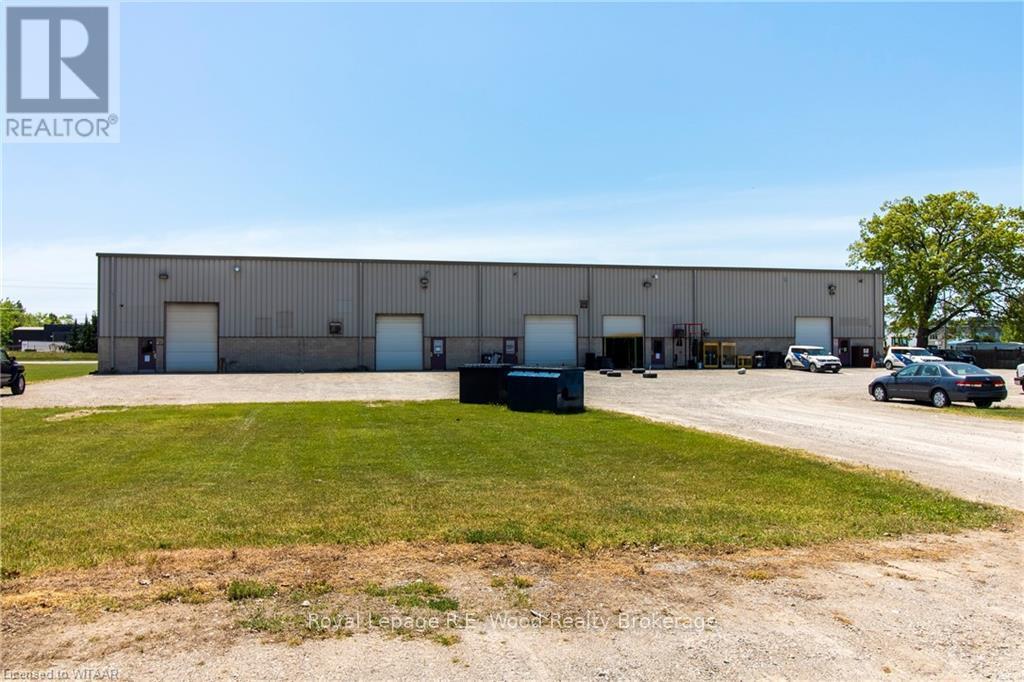 












102 SPRUCE STREET

,
Tillsonburg,




Ontario
N4G5V3

