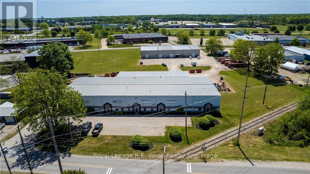 












102 SPRUCE STREET

,
Tillsonburg,




Ontario
N4G5V3

