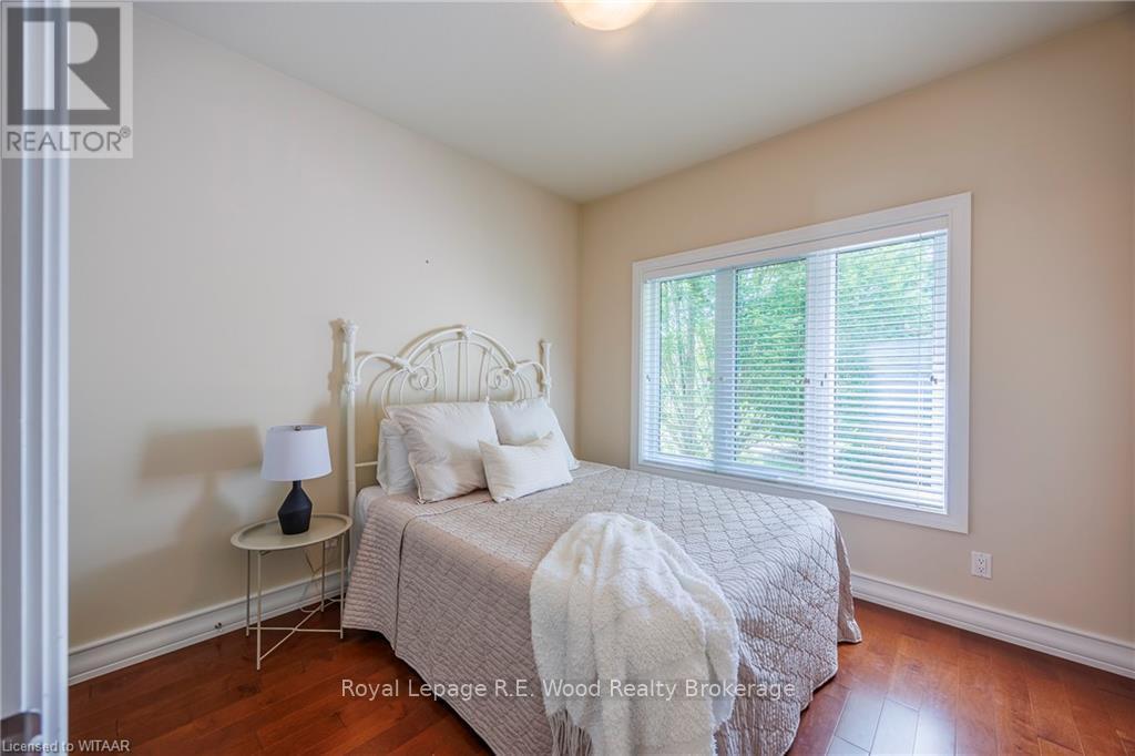 












102 - 5 WOOD HAVEN DRIVE

,
Tillsonburg,




Ontario
N4G0A8


