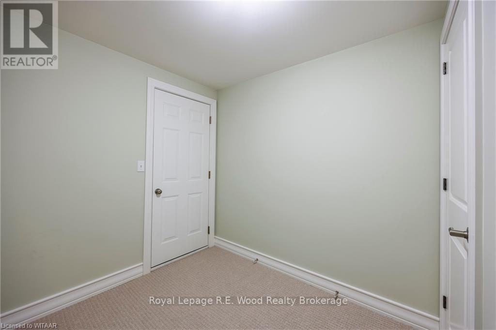 












102 - 5 WOOD HAVEN DRIVE

,
Tillsonburg,




Ontario
N4G0A8

