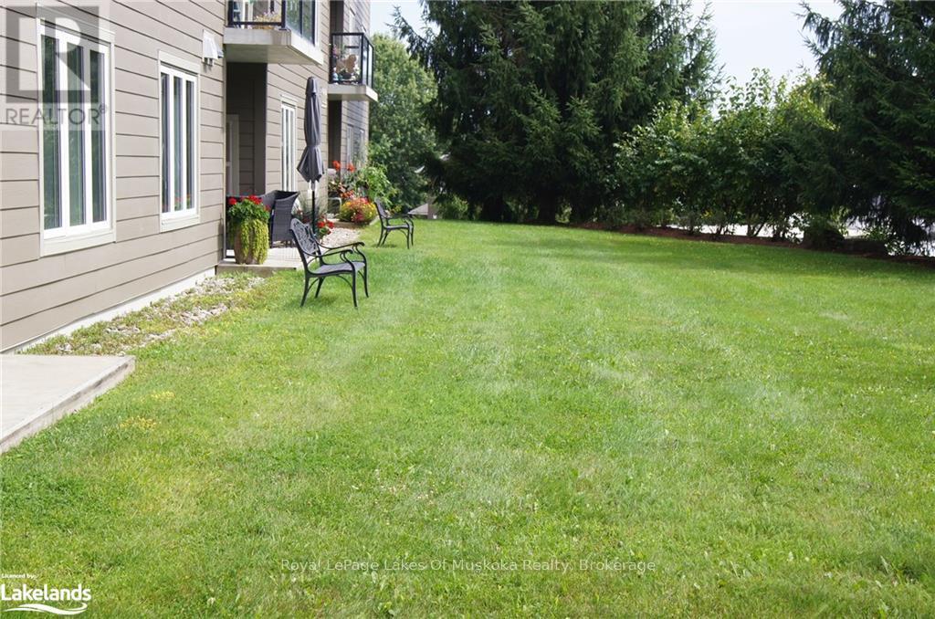 












301 - 24 DAIRY LANE

,
Huntsville (Chaffey),




Ontario
P1H0A4

