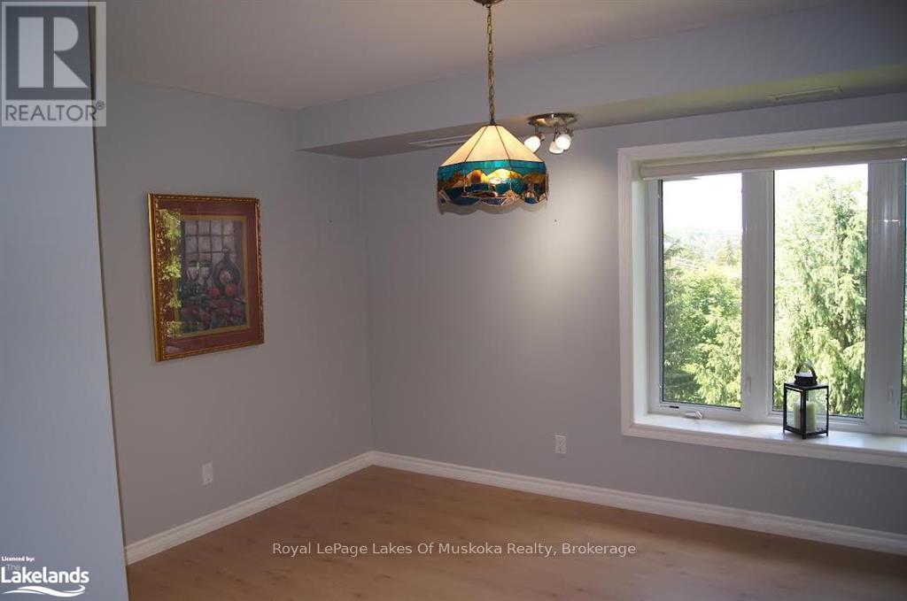 












301 - 24 DAIRY LANE

,
Huntsville (Chaffey),




Ontario
P1H0A4

