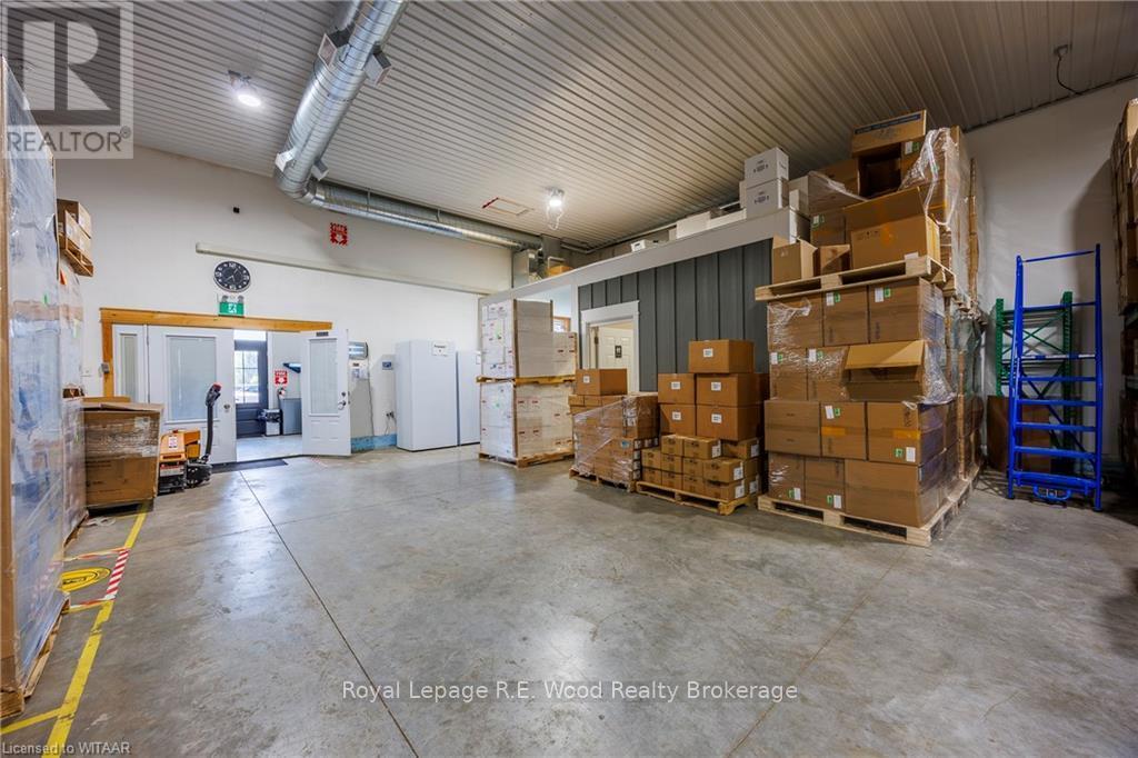 












285801 AIRPORT ROAD

,
Norwich (Norwich Town),




Ontario
N0J1P0

