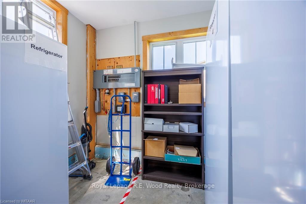 












285801 AIRPORT ROAD

,
Norwich (Norwich Town),




Ontario
N0J1P0

