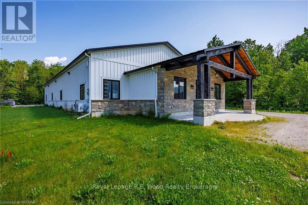 












285801 AIRPORT ROAD

,
Norwich (Norwich Town),




Ontario
N0J1P0

