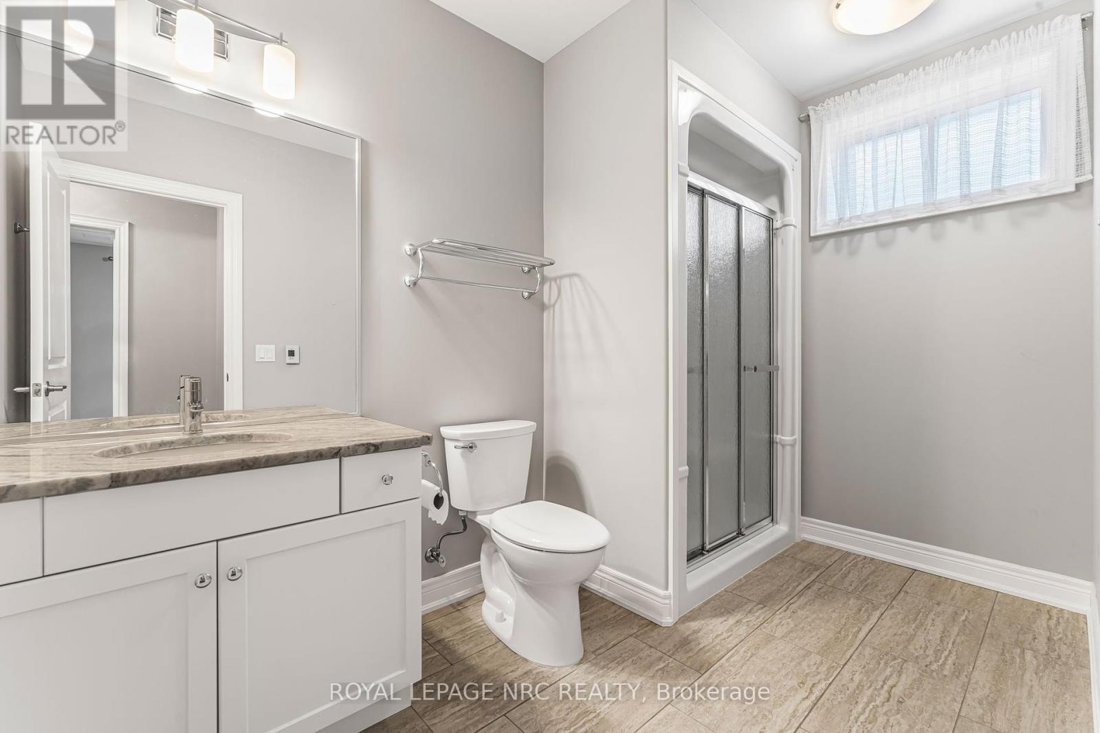 












36 HICKORY AVENUE

,
Niagara-on-the-Lake (St. Davids),




Ontario
L0S1J1

