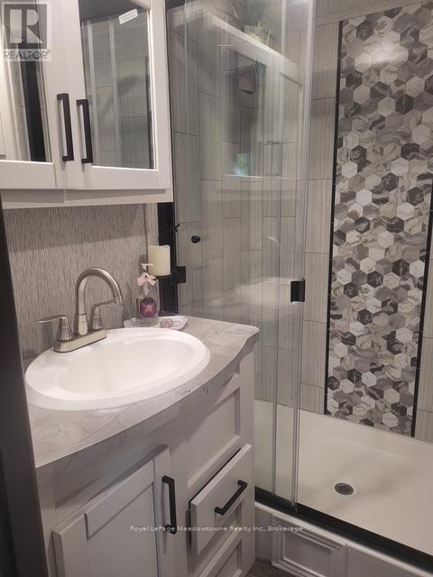 












7520 MCNIVEN ROAD

,
Milton,




Ontario
L0P1B0

