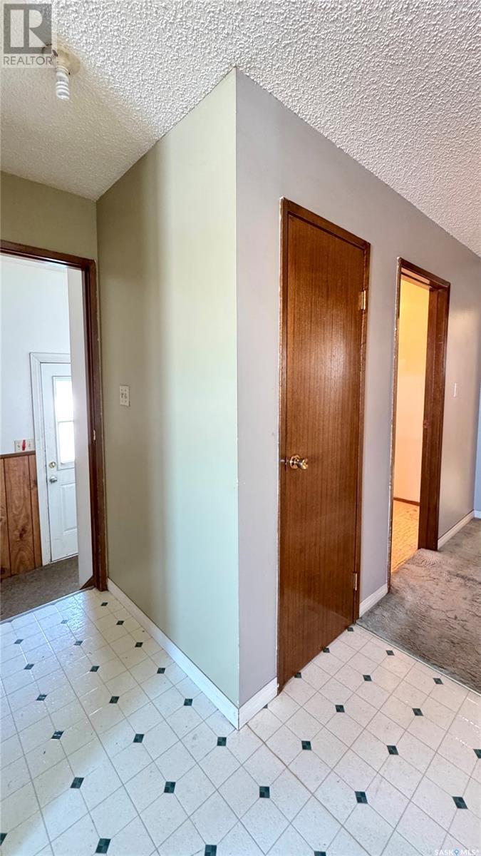 












Jess Acreage RM Willner

,
Willner Rm No. 253,




Saskatchewan
S0H3Z0

