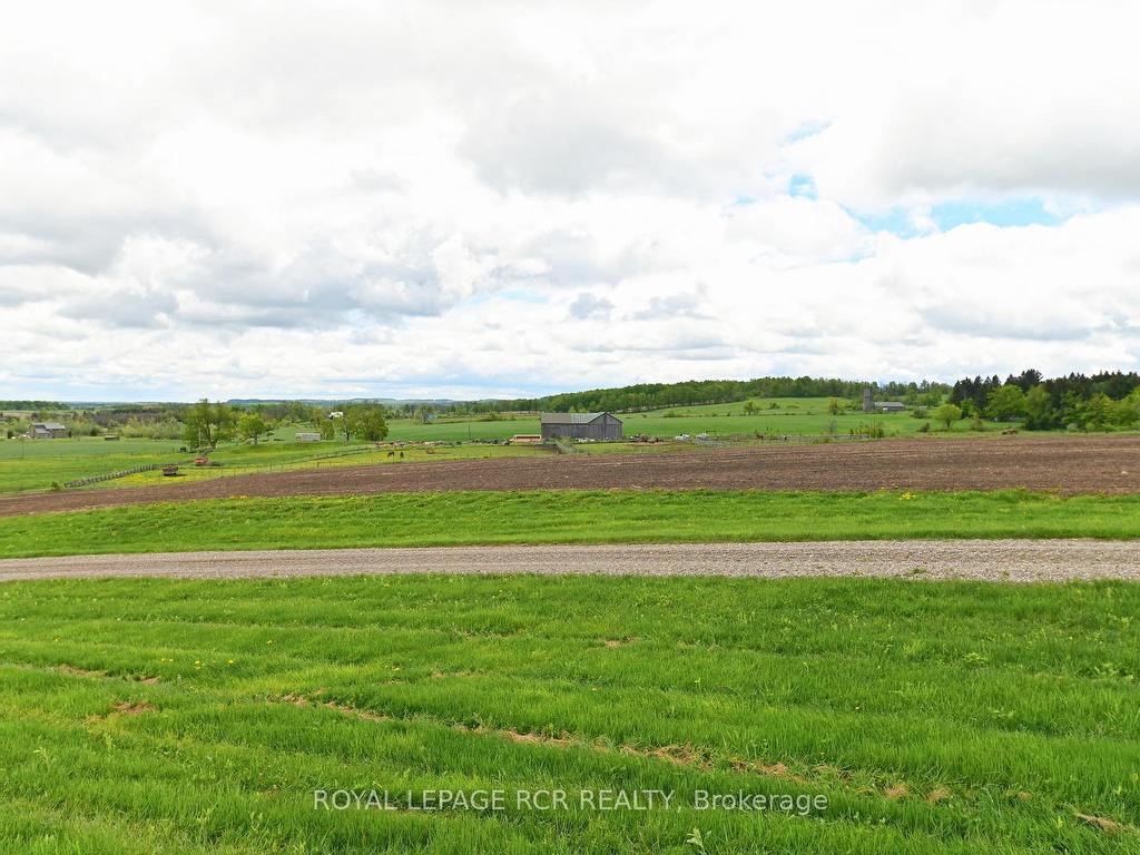 









716582


1st Line E H S

N/A,
Mulmur,







ON
L9V 0G2

