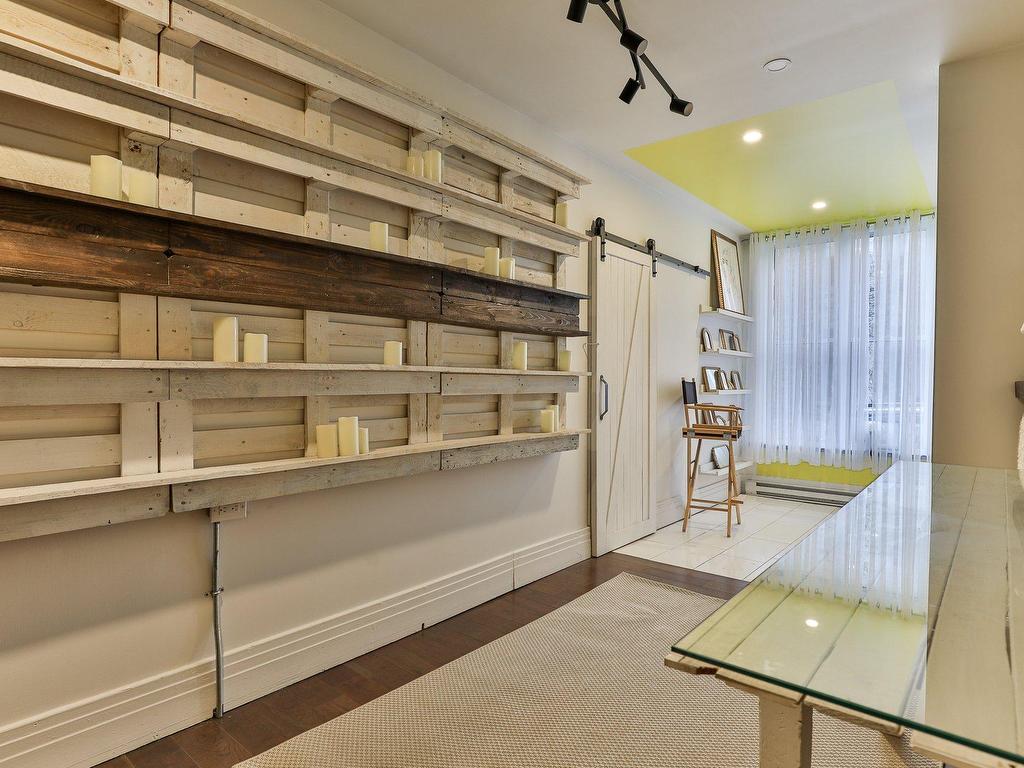 









4800Z


Rue De Bullion

,
Montréal (Le Plateau-Mont-Royal),




QC
H2T1Y8

