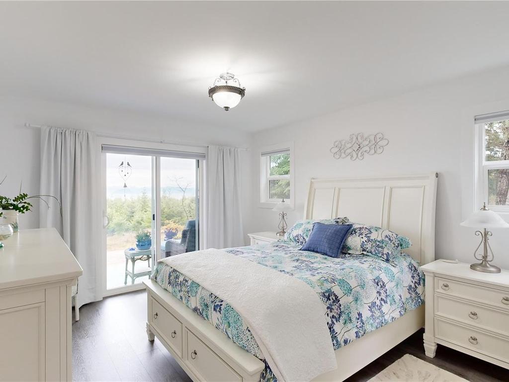 









1886


Seymour

Rd,
Gabriola Island,




BC
V0R 1X6

