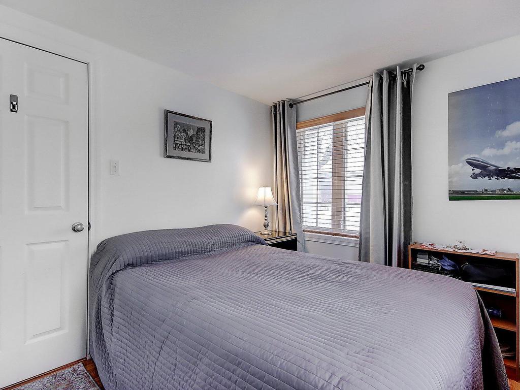 









65


Ch. des Patriotes E.

,
Saint-Jean-sur-Richelieu,




QC
J2X6P8

