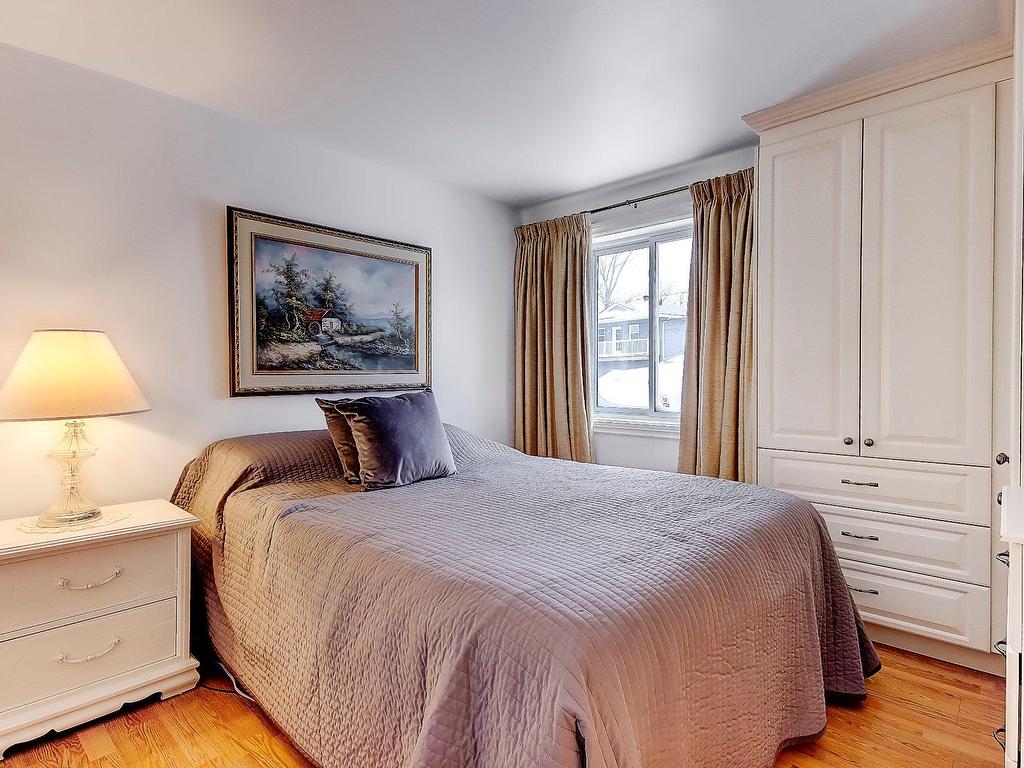 









65


Ch. des Patriotes E.

,
Saint-Jean-sur-Richelieu,




QC
J2X6P8


