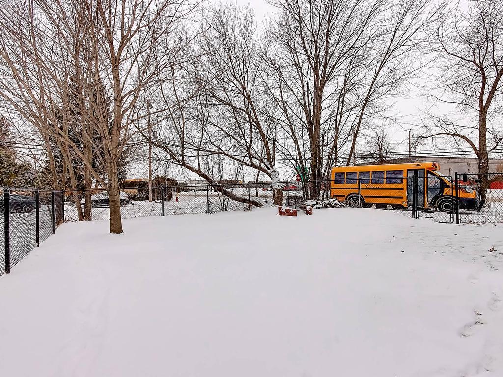 









65


Ch. des Patriotes E.

,
Saint-Jean-sur-Richelieu,




QC
J2X6P8

