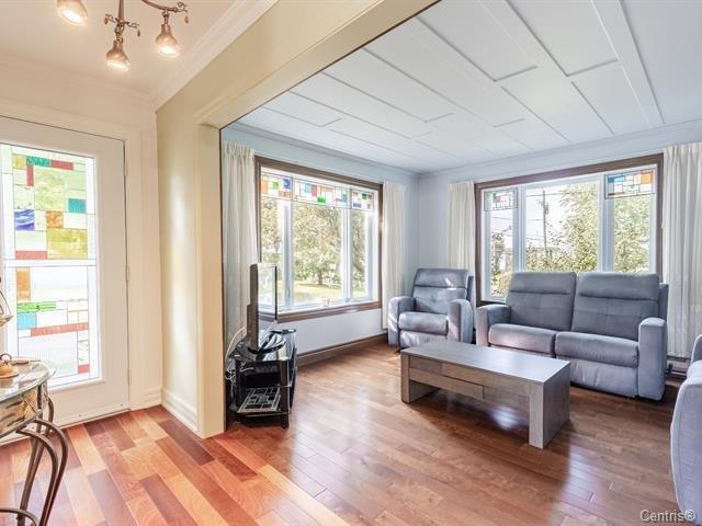 









257

 - 261


Rue Veillette

,
Contrecoeur,




QC
J0L1C0

