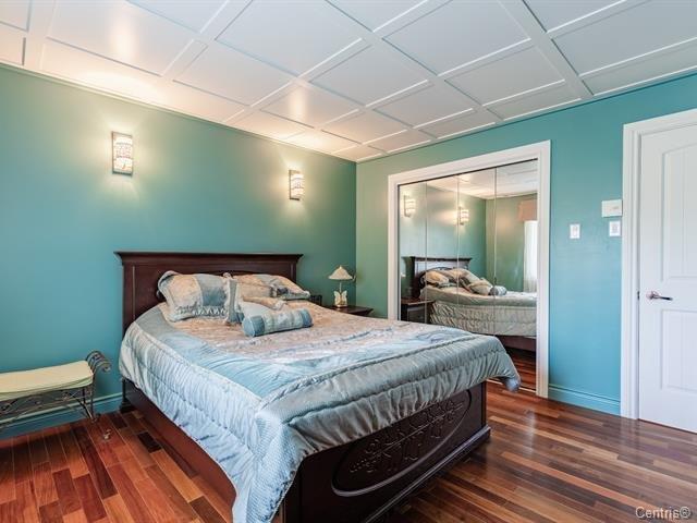 









257

 - 261


Rue Veillette

,
Contrecoeur,




QC
J0L1C0

