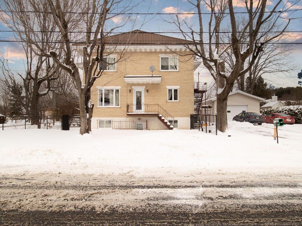 









257

 - 261


Rue Veillette

,
Contrecoeur,




QC
J0L1C0

