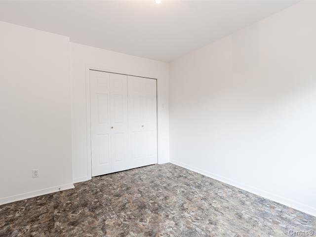 









257

 - 261


Rue Veillette

,
Contrecoeur,




QC
J0L1C0

