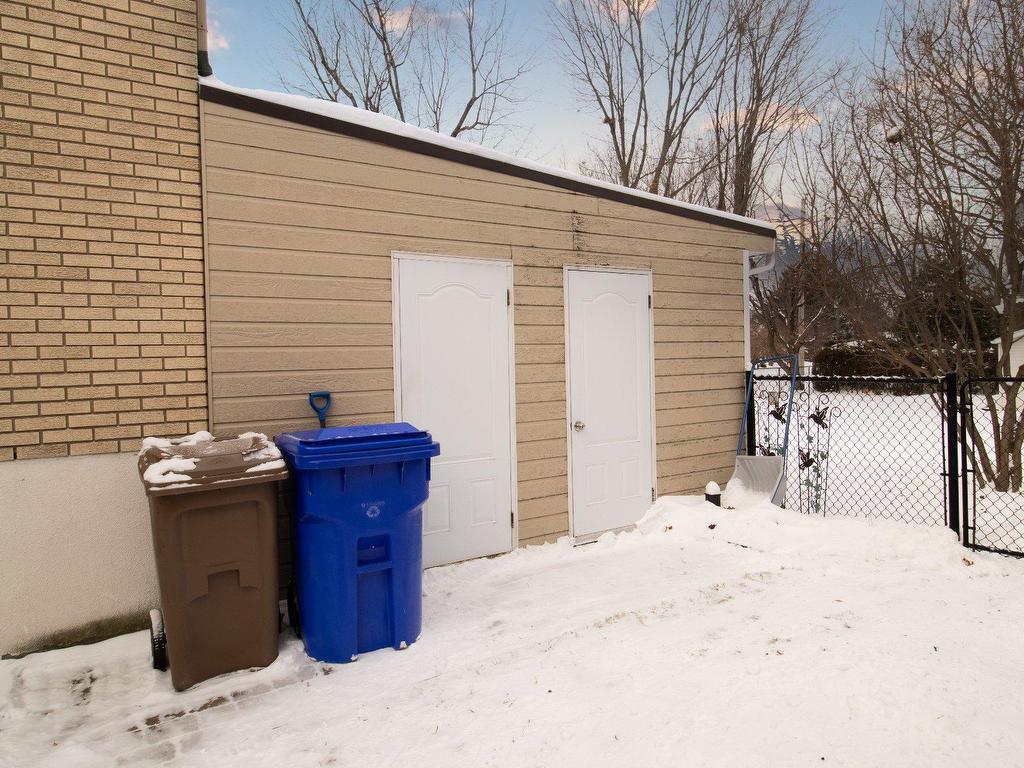 









257

 - 261


Rue Veillette

,
Contrecoeur,




QC
J0L1C0

