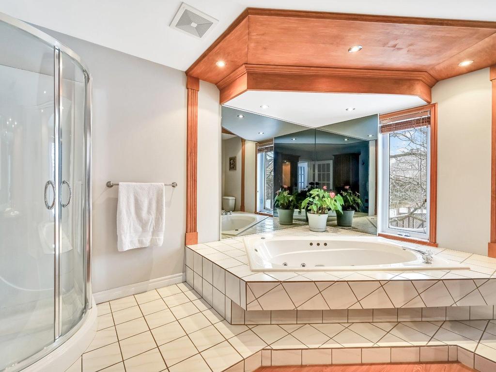









288


17e Avenue

,
Saint-Jean-sur-Richelieu,




QC
J2X5J1

