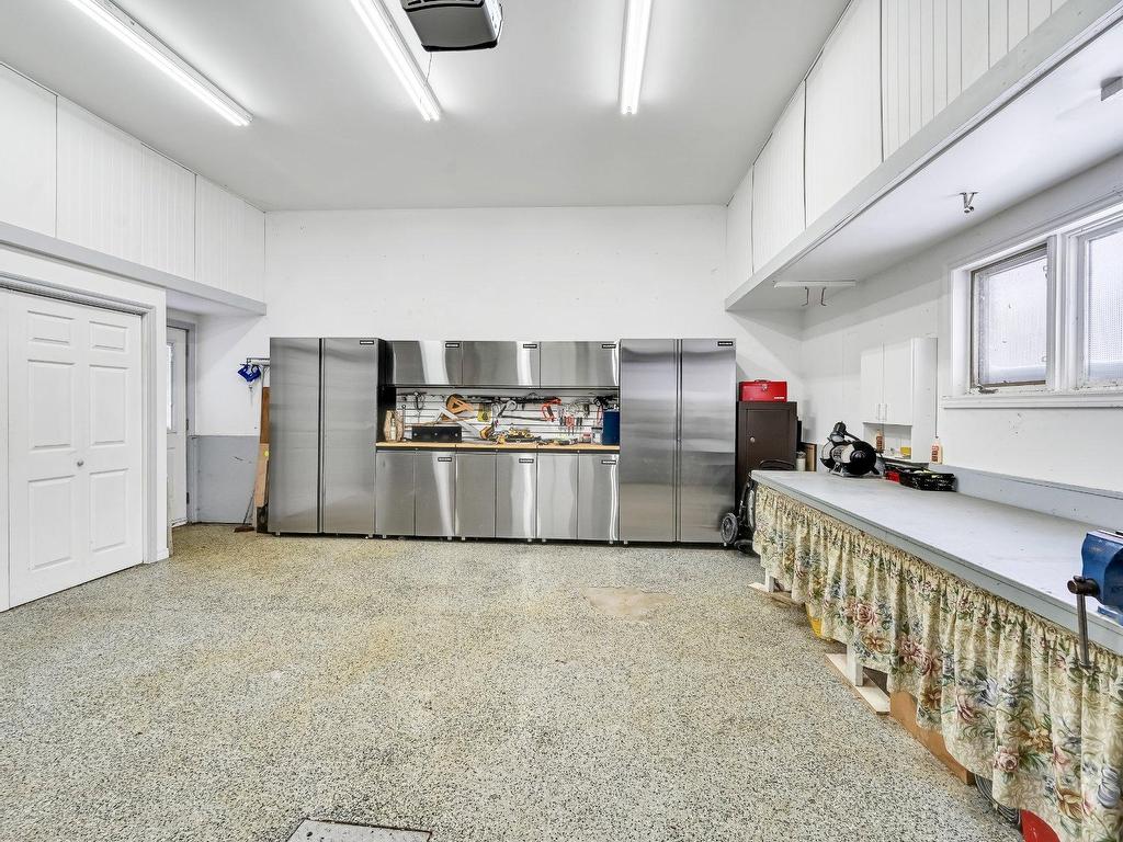 









288


17e Avenue

,
Saint-Jean-sur-Richelieu,




QC
J2X5J1

