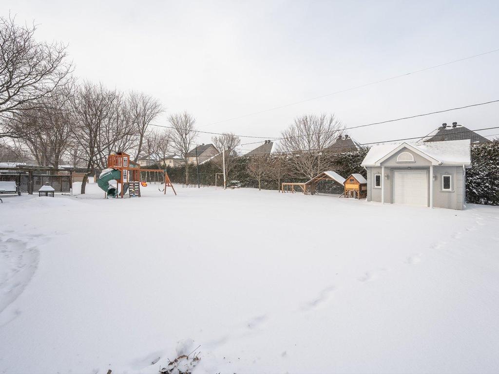 









288


17e Avenue

,
Saint-Jean-sur-Richelieu,




QC
J2X5J1

