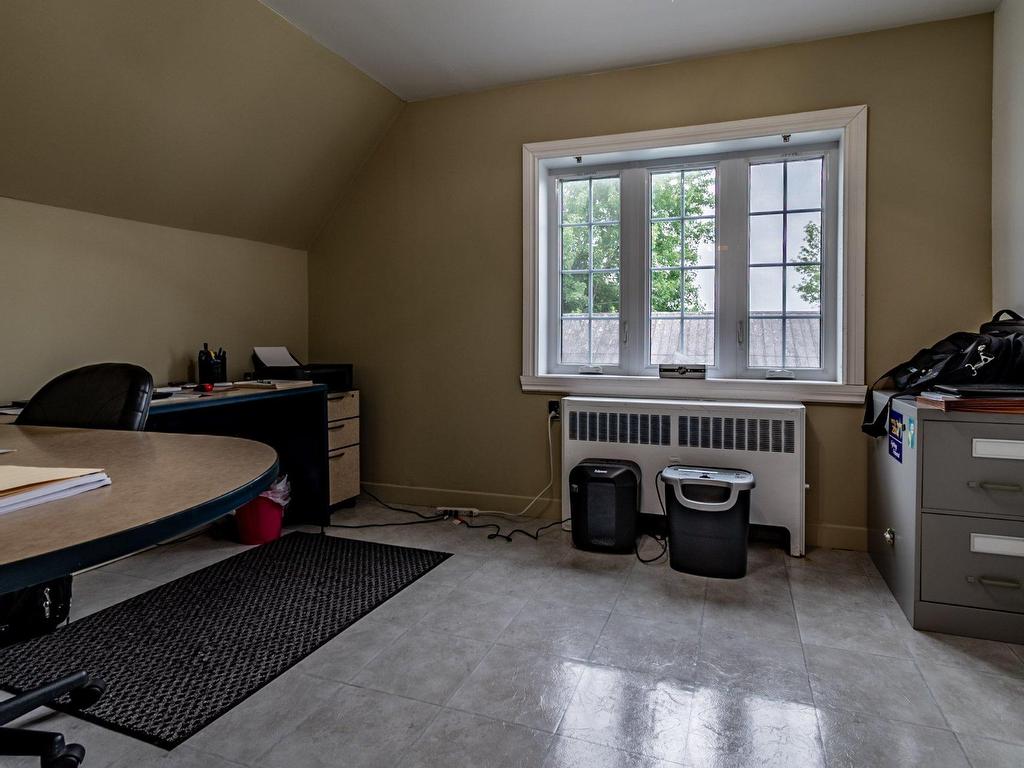 









4225


Av. Hébert

,
Bécancour,




QC
G9H2B2

