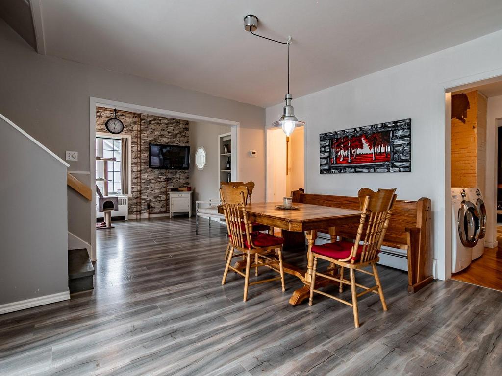 









4225


Av. Hébert

,
Bécancour,




QC
G9H2B2

