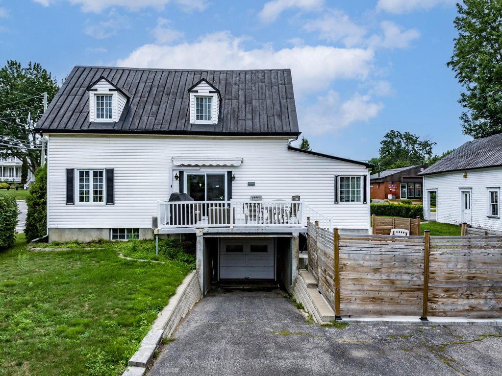 









4225


Av. Hébert

,
Bécancour,




QC
G9H2B2

