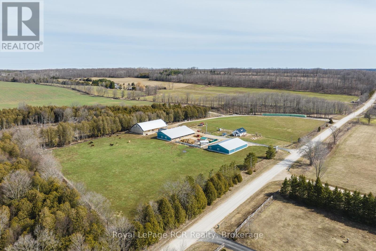 












382367 CONCESSION 4 NDR

,
West Grey,







Ontario
N4N3B9

