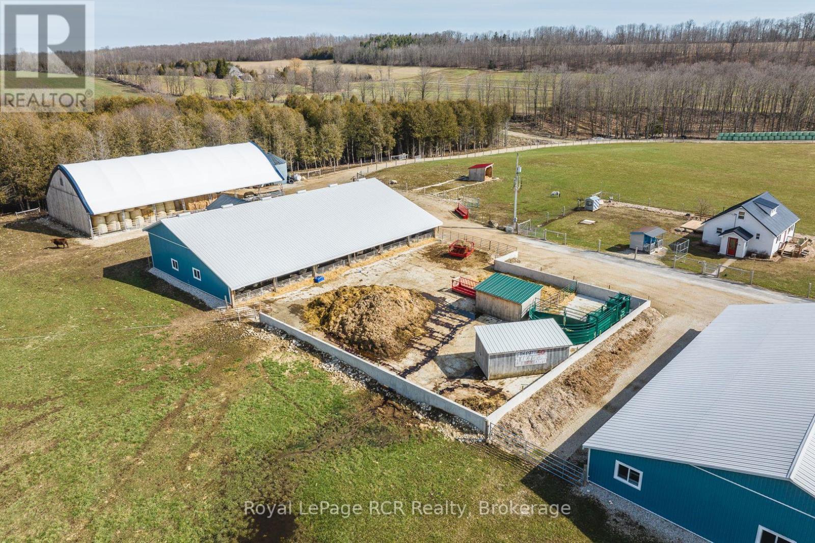 












382367 CONCESSION 4 NDR

,
West Grey,







Ontario
N4N3B9

