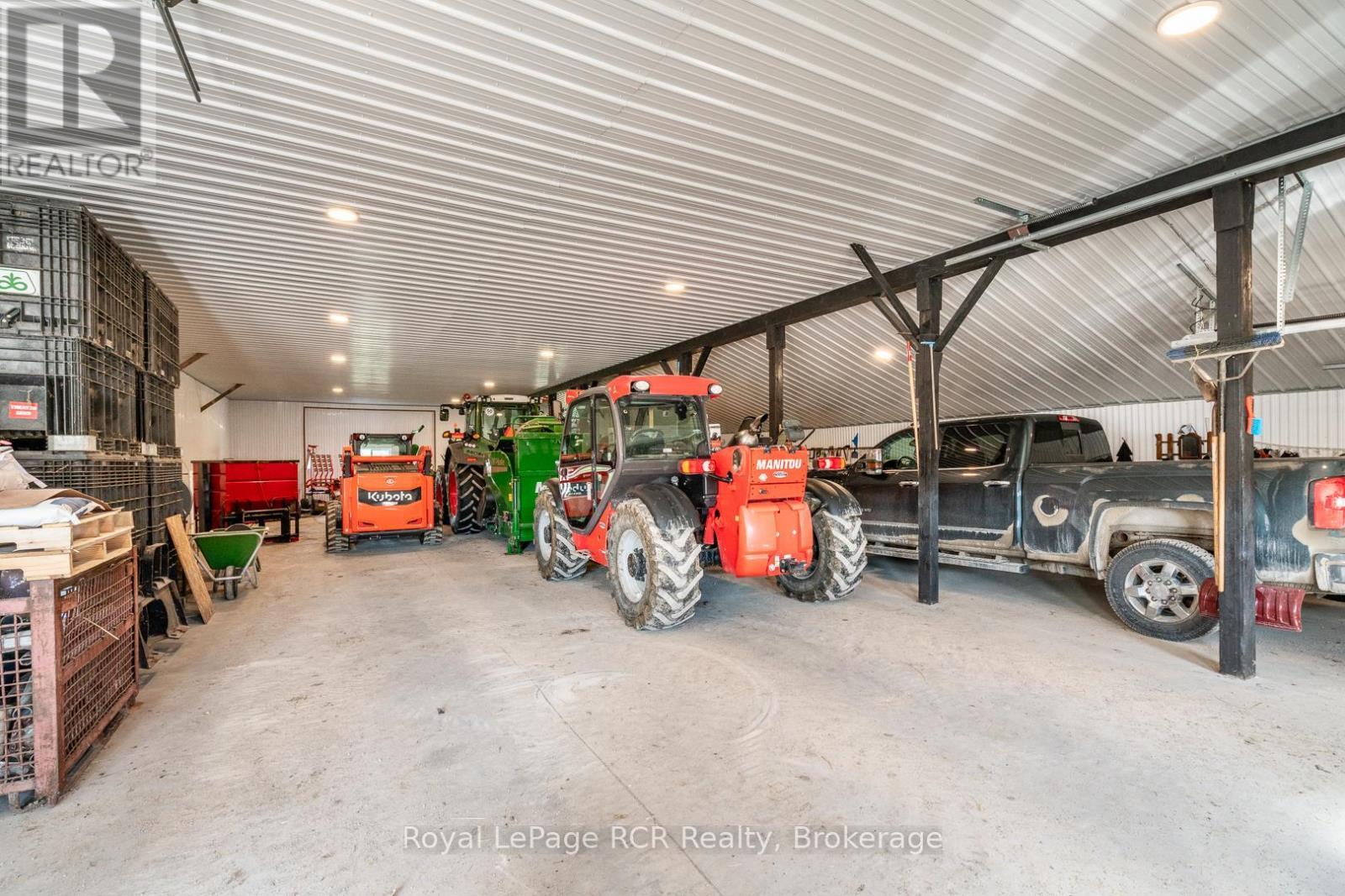 












382367 CONCESSION 4 NDR

,
West Grey,







Ontario
N4N3B9


