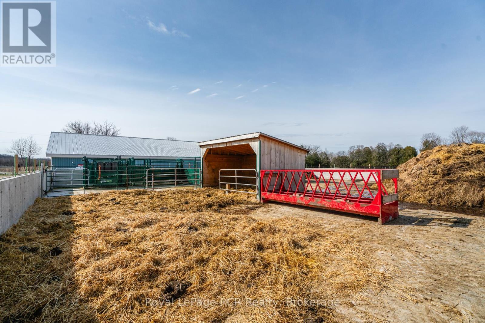 












382367 CONCESSION 4 NDR

,
West Grey,







Ontario
N4N3B9


