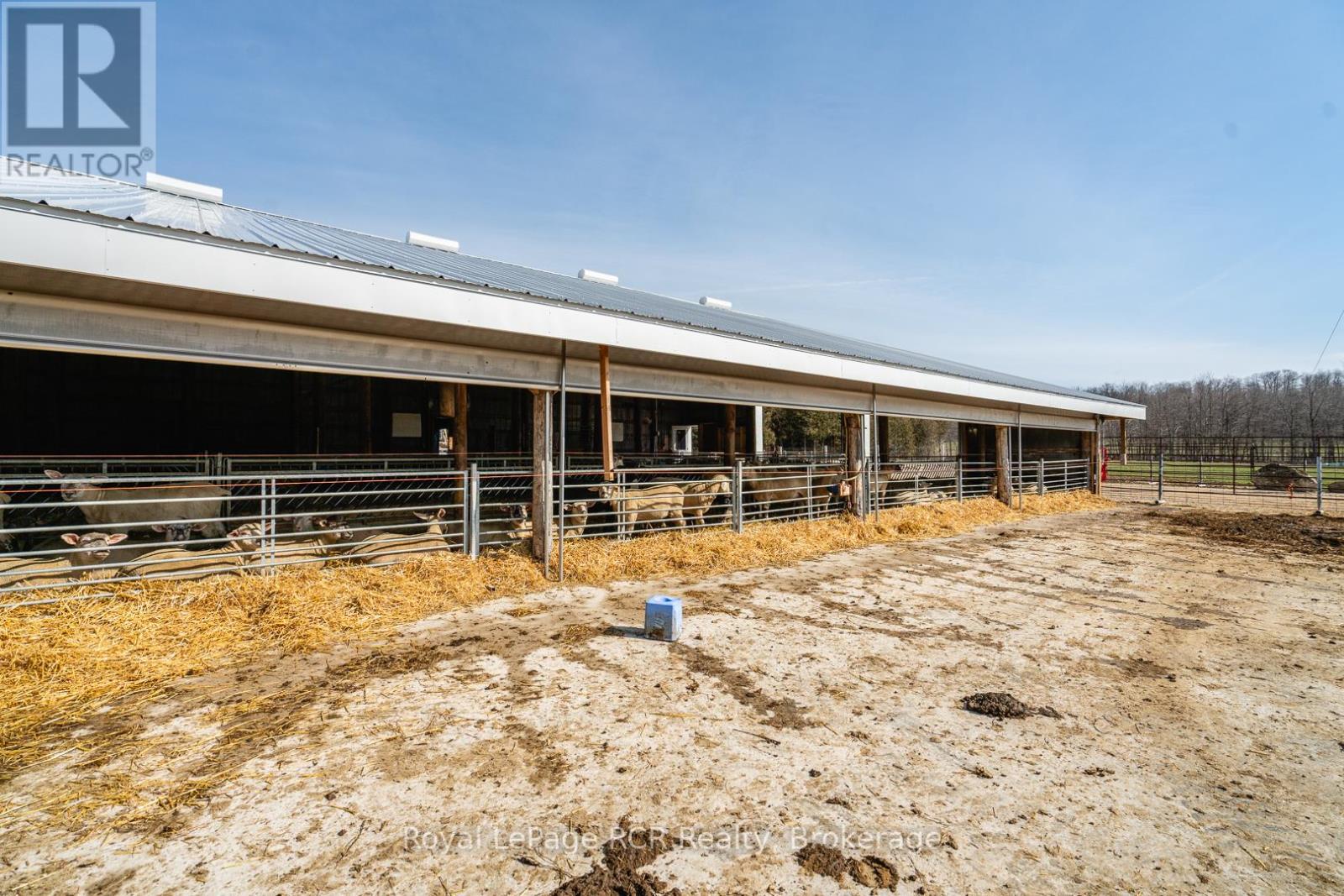 












382367 CONCESSION 4 NDR

,
West Grey,







Ontario
N4N3B9

