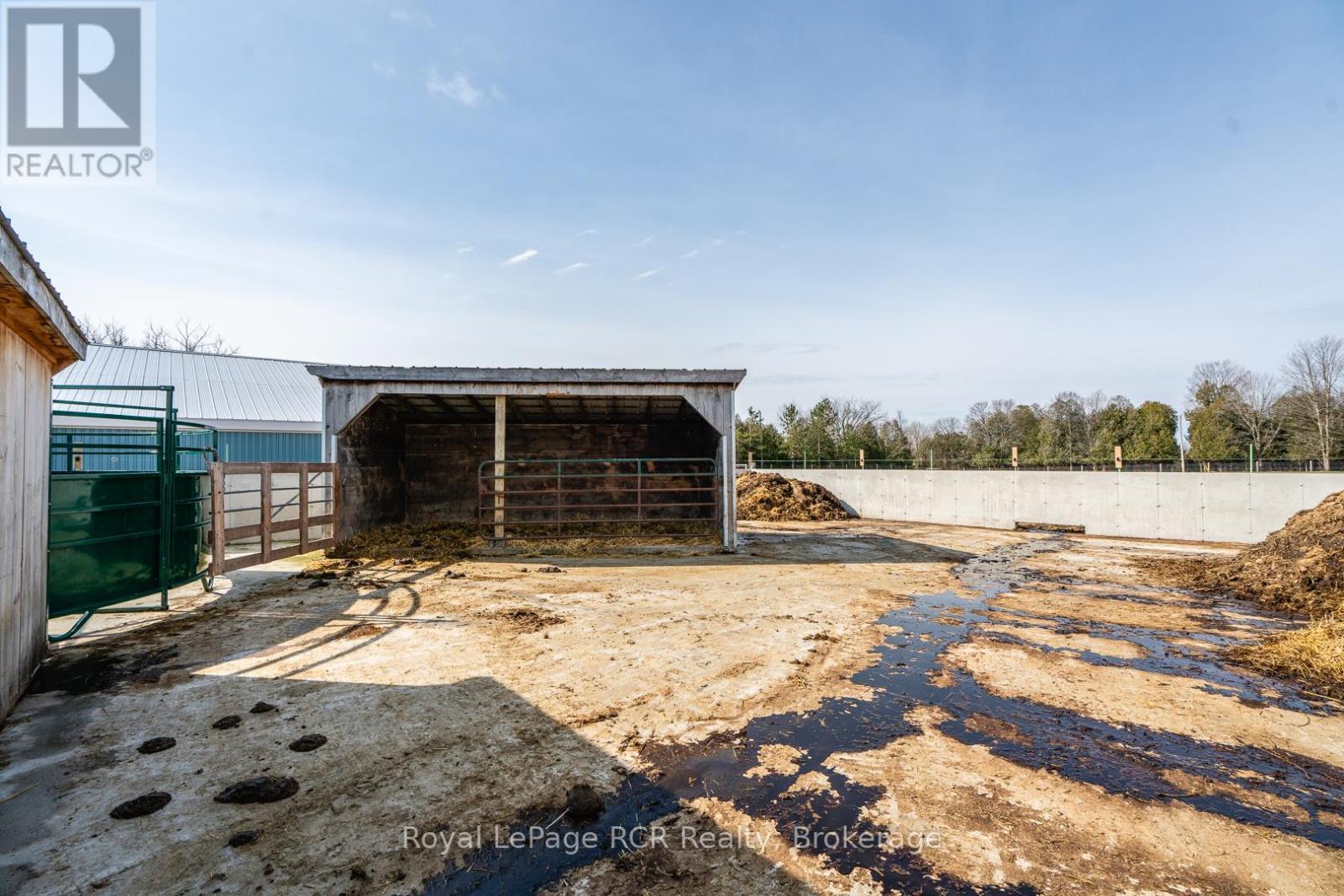 












382367 CONCESSION 4 NDR

,
West Grey,







Ontario
N4N3B9

