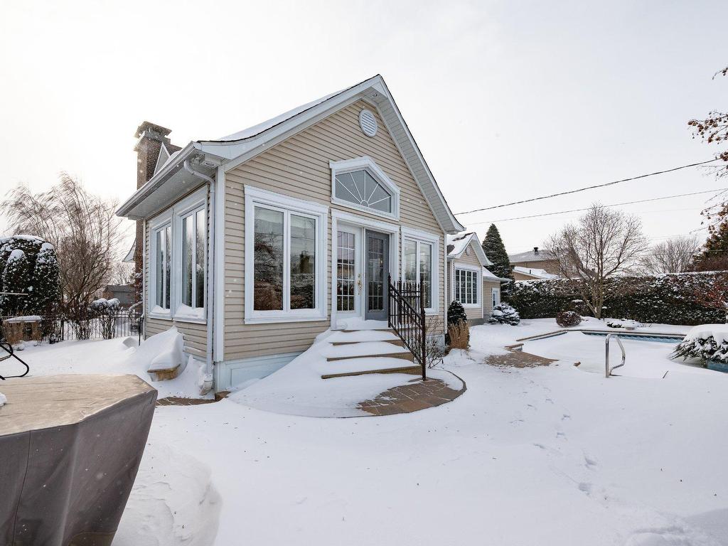 









496


Rue Fortin

,
Napierville,




QC
J0L1L0

