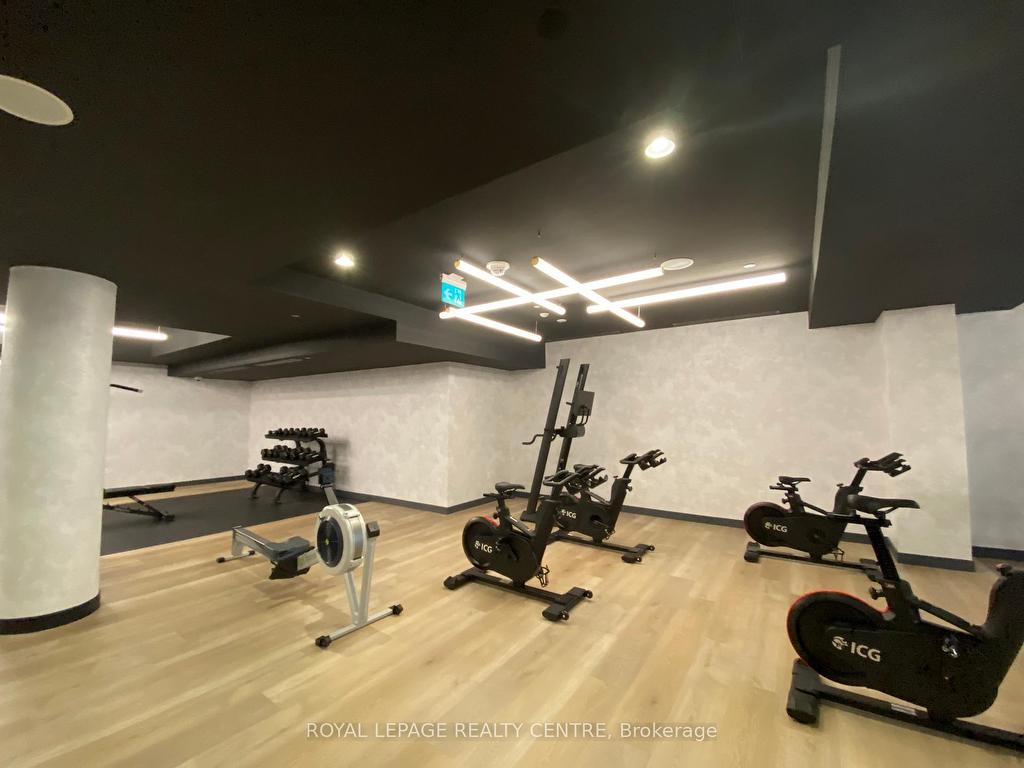 









86


Dundas

Street East, 525,
Mississauga,




ON
L5A 0B1

