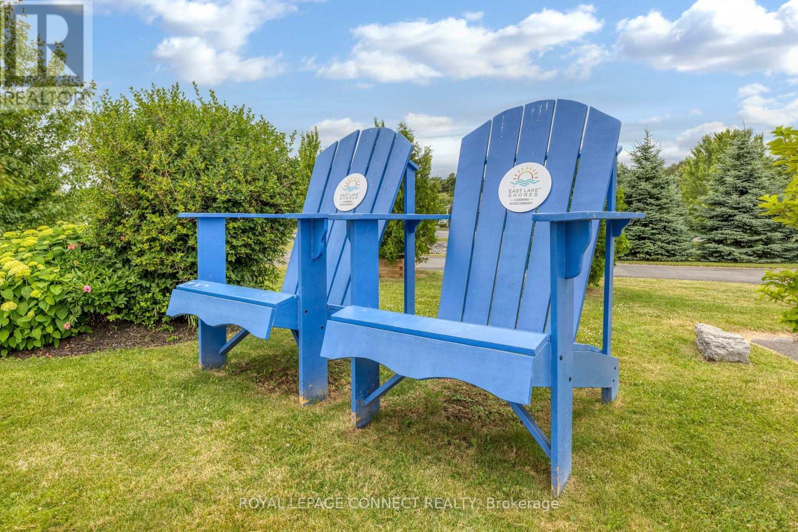 












95 - 63 BUTTERNUT LANE

,
Prince Edward County,







Ontario
K0K1P0

